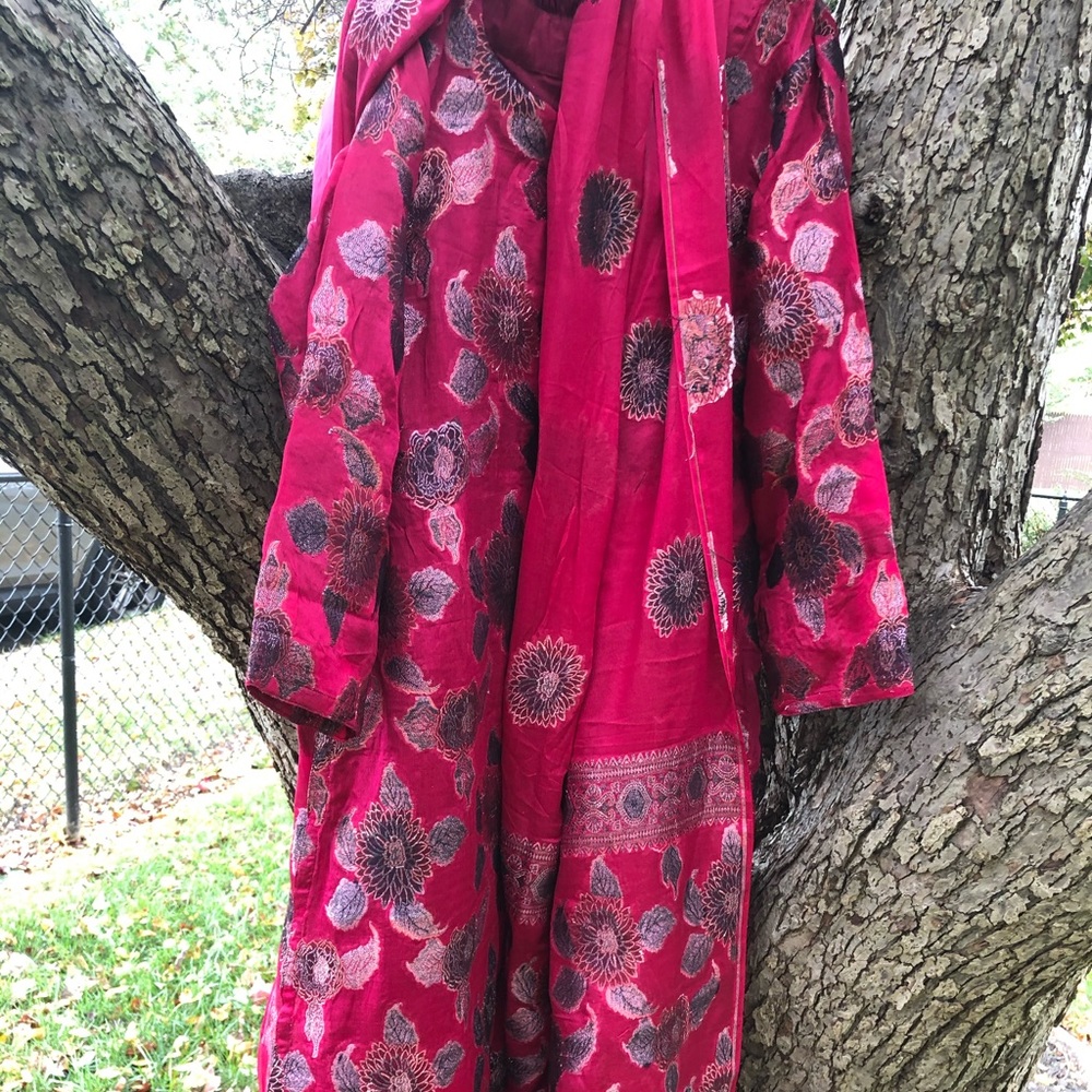 Pakistan outfit